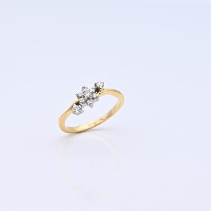 Bewitching Diamond Ring