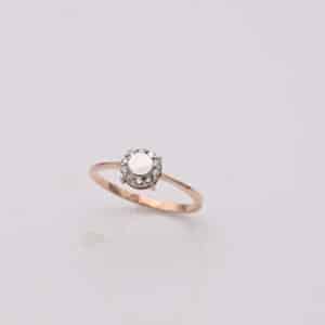 Solitaire Style Ring